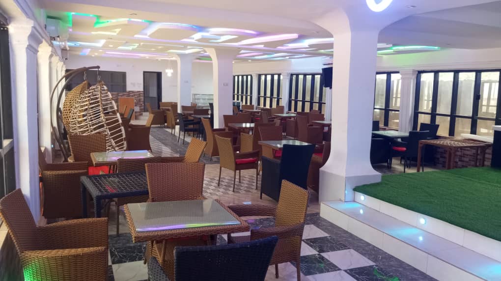 Paragon Hotel Ebelle